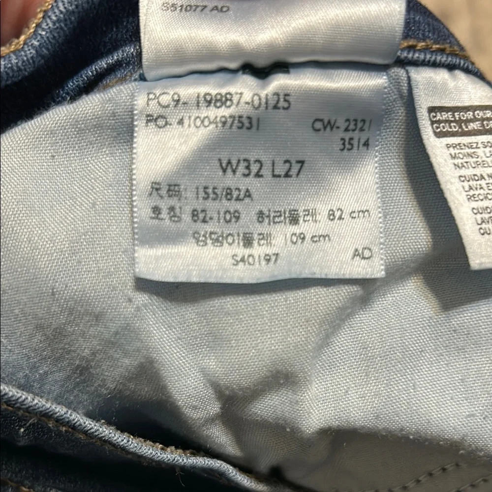 Levi’s Men Classic Blue Denim Boyfriend Jeans 32w x 27l